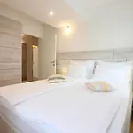 Kapa Apartment *